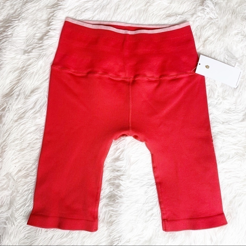 Spiritual Gangster Seamless Red Biker short
